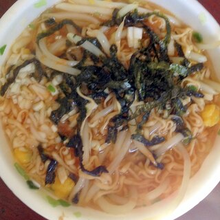 チキンラーメン☆アレンジ【海苔＆もやし入り】